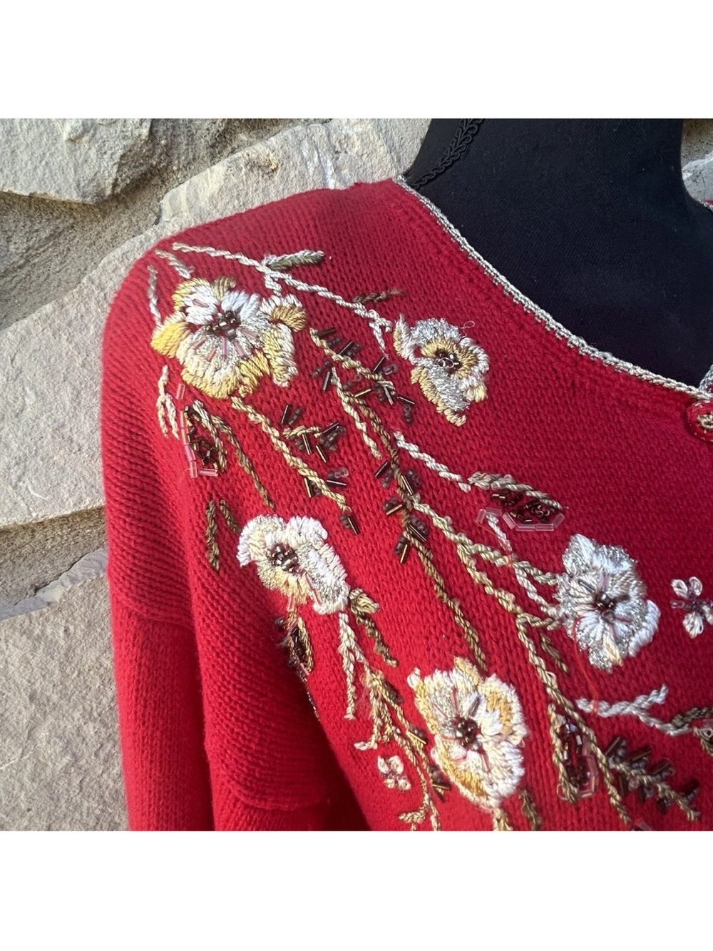Vintage Carolina Colours Cardigan‎ Sweater Small Red Embroidered - Picture 3 of 12